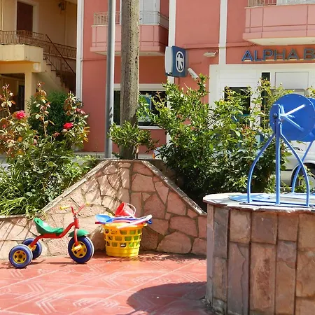 Anemos & Apart Otel Poros (Kefalonia)