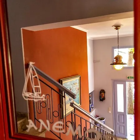 Anemos & Aparthotel Poros (Kefalonia)