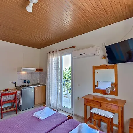 Aparthotel Anemos & 2*