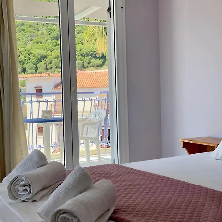 Anemos & Aparthotel 2*