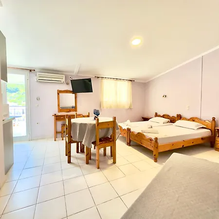 Anemos & Aparthotel