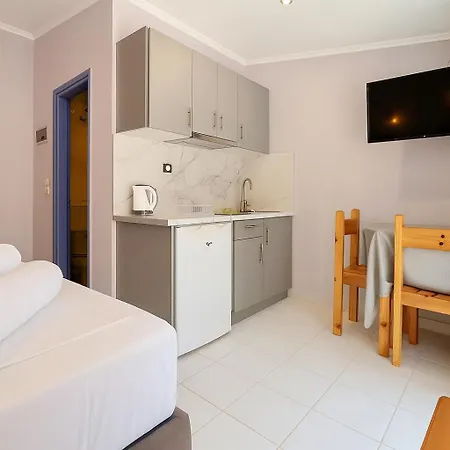 Lejlighedshotel Anemos & 2*
