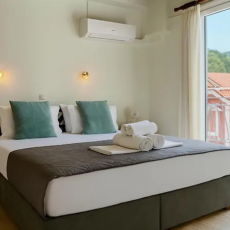 Anemos & 2* Poros (Kefalonia)