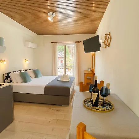 Aparthotel Anemos & 2*