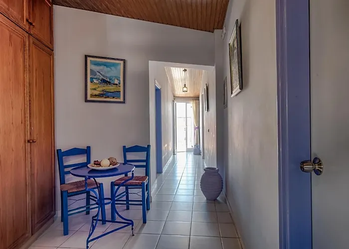 Aparthotel Anemos &
