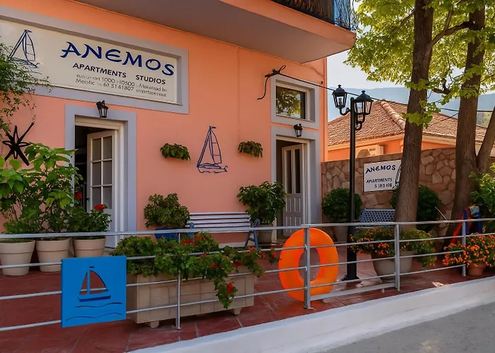 Anemos & Aparthotel Poros (Kefalonia)