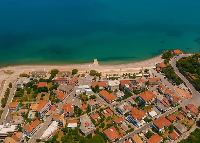 Anemos & Aparthotel 3*
