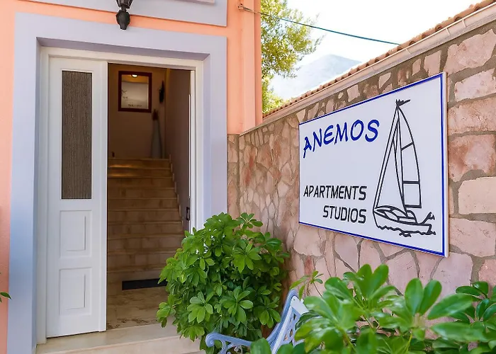Aparthotel Anemos & Poros (Kefalonia)
