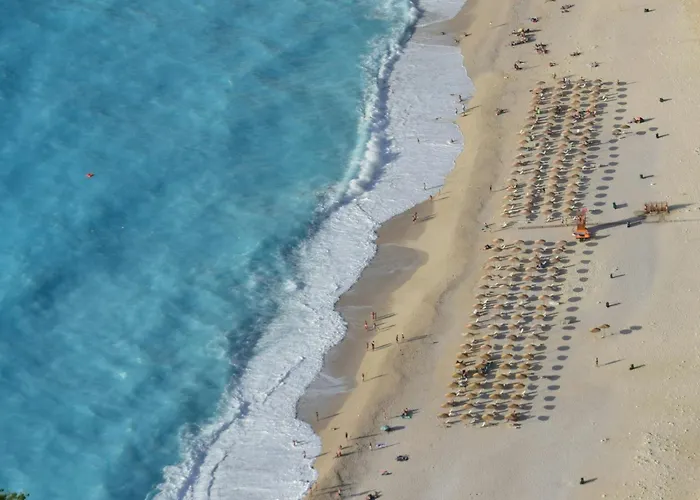 Anemos & Aparthotel Poros (Kefalonia)