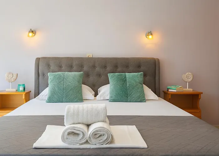 Anemos & Aparthotel