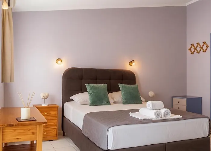 Anemos & Aparthotel 3*