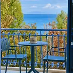 Anemos & Hotel de apartamente 3*