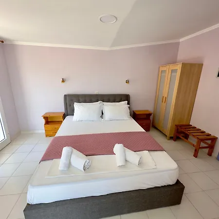 Aparthotel Anemos &