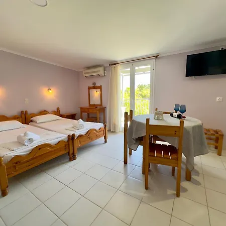 Anemos & Aparthotel 2*
