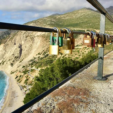 Anemos & Aparthotel Poros (Kefalonia)