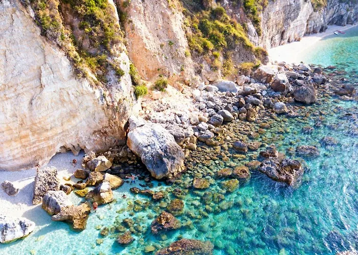 Aparthotel Anemos & 3*