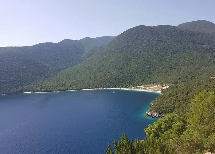 Anemos & Poros (Kefalonia)