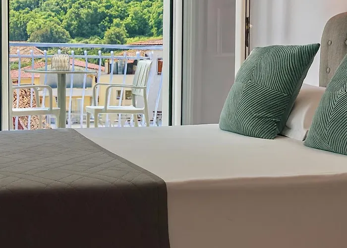 Anemos & Poros (Kefalonia)